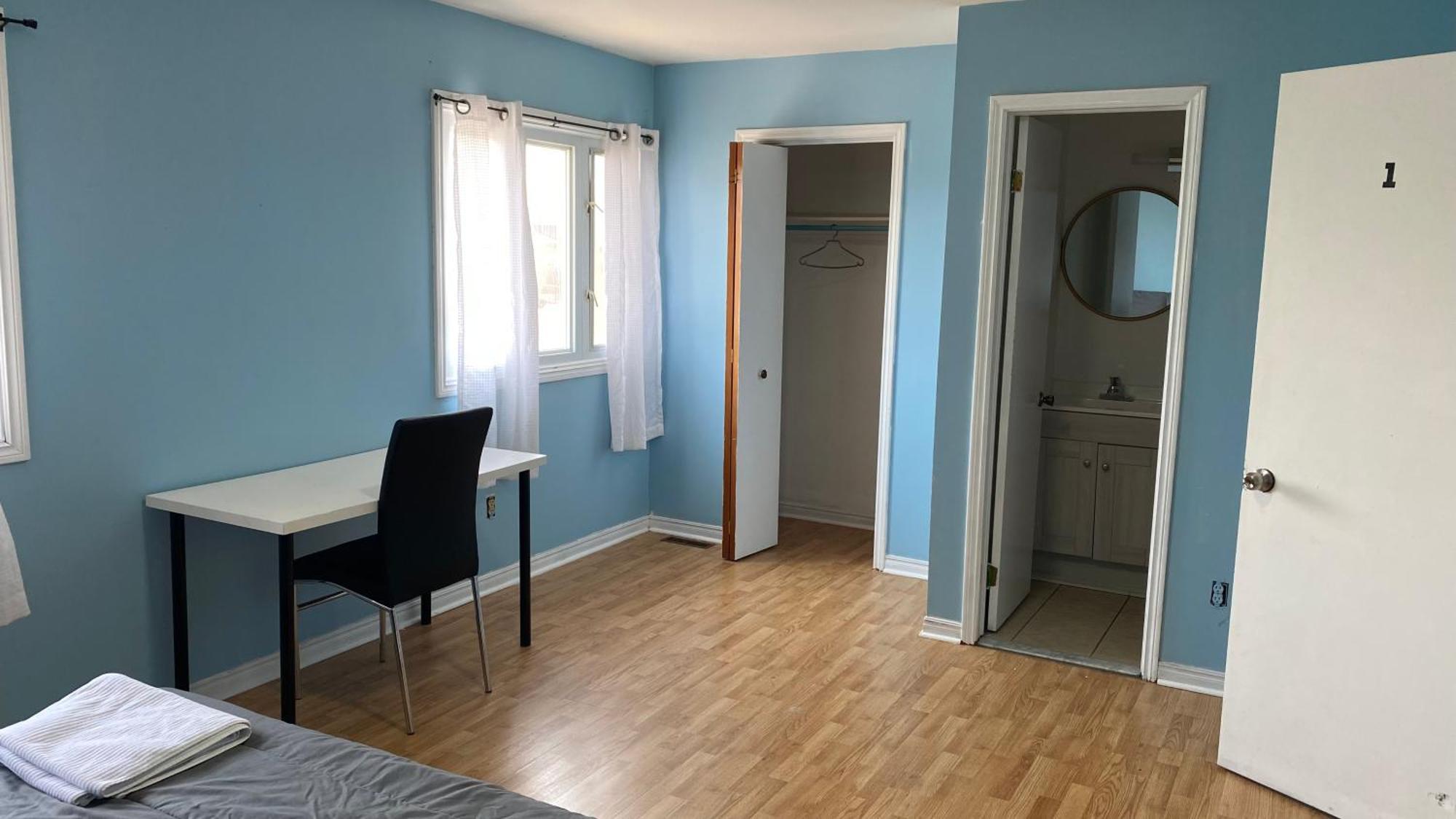 Shelby Apartment Мисисага Екстериор снимка